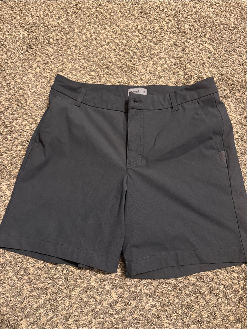 Men's Performance Shorts in Dark Gray